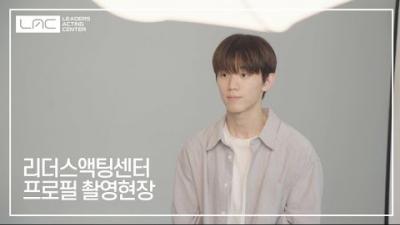 [스케치] 프로필 촬영 현장_김선규